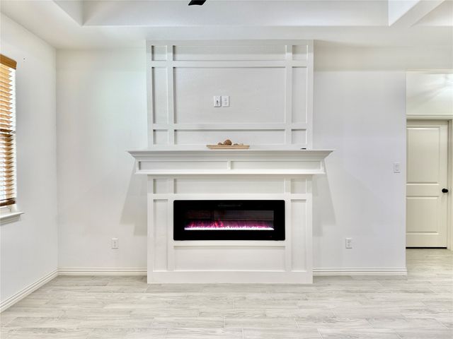 5609 San Jacinto Drive, Granbury, TX 76048