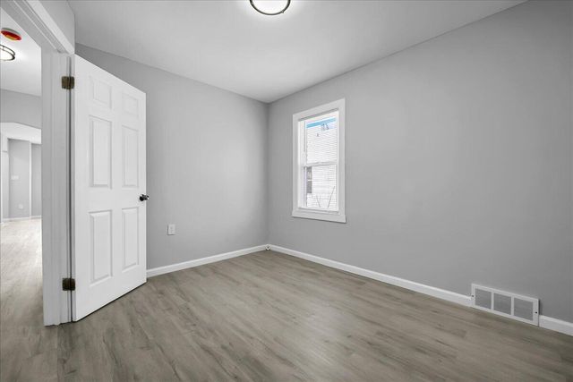 14965 Corbett Avenue, Detroit, MI 48213