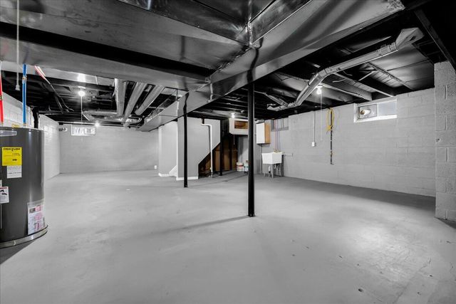 14965 Corbett Avenue, Detroit, MI 48213