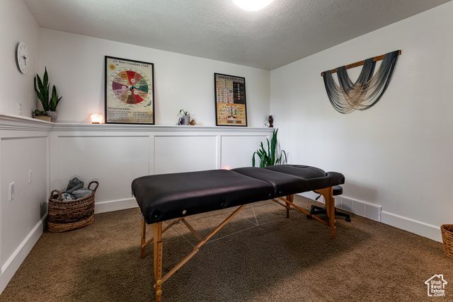 453 SHERIDAN CIR, Centerville, UT 84014