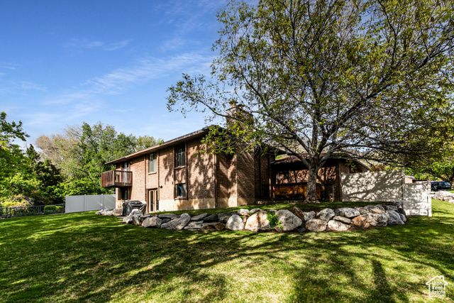 453 SHERIDAN CIR, Centerville, UT 84014