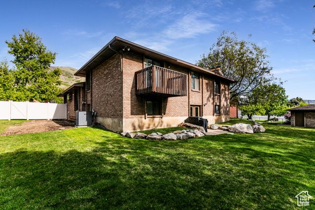 453 SHERIDAN CIR, Centerville, UT 84014
