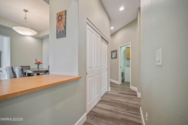 1064 Rancho Mirage Drive, Sparks, NV 89436