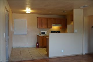 506 McKellar Circle 4, Las Vegas, NV 89119