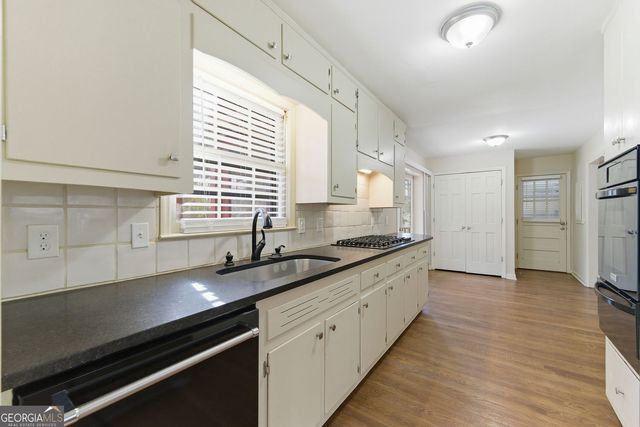 2720 Dale Drive, Marietta, GA 30068