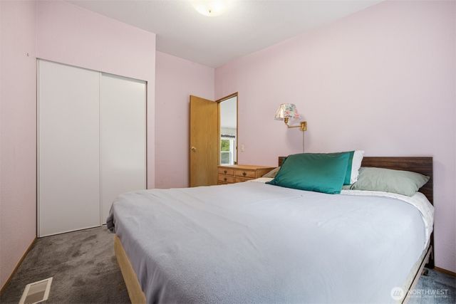 3908 Holtzheimer Trail, Blaine, WA 98230