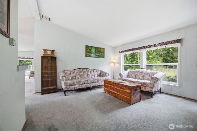 3908 Holtzheimer Trail, Blaine, WA 98230