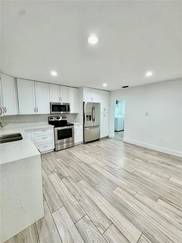 11770 SW 178th Ter, Miami, FL 33177