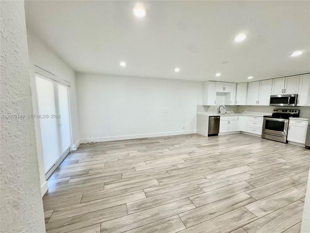 11770 SW 178th Ter, Miami, FL 33177