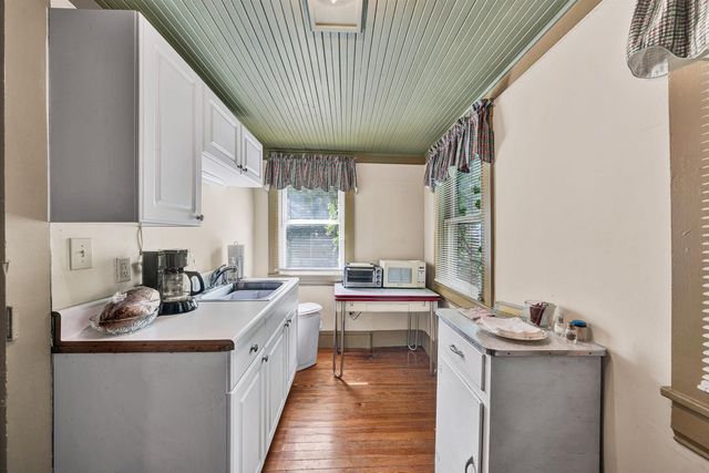 1314 Maple AVE SW, Roanoke, VA 24016