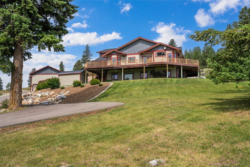 240 Kienas Road, Kalispell, MT 59901