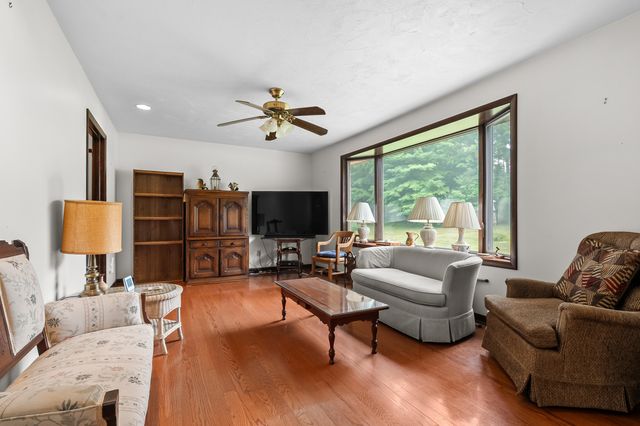 2651 S 4th Street, Kalamazoo, MI 49009