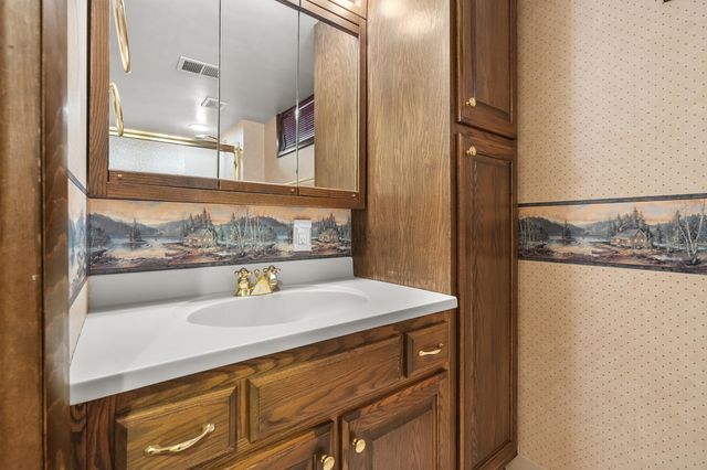 2651 S 4th Street, Kalamazoo, MI 49009