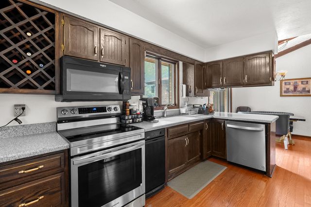 2651 S 4th Street, Kalamazoo, MI 49009