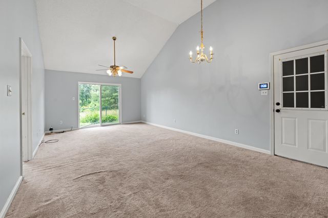 2749 COLONIAL TOWERS DR, Memphis, TN 38016