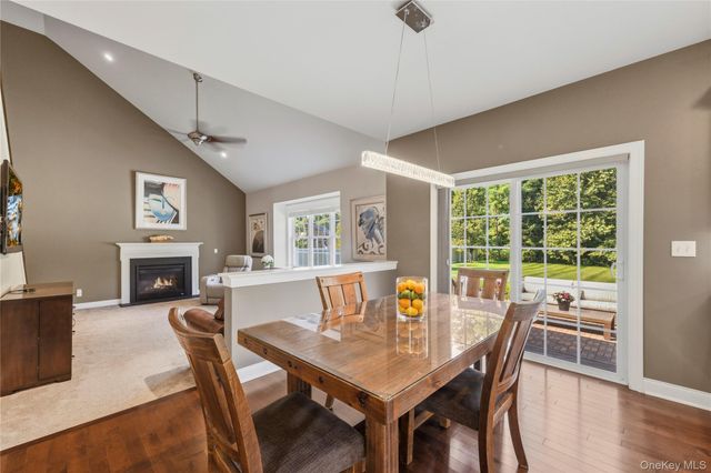2 Chestnut Street, Hopewell Junction, NY 12533