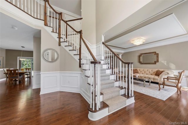 2 Chestnut Street, Hopewell Junction, NY 12533