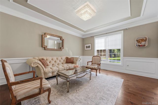 2 Chestnut Street, Hopewell Junction, NY 12533