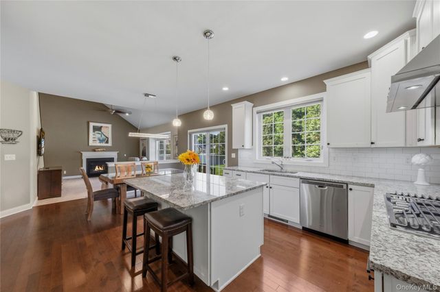 2 Chestnut Street, Hopewell Junction, NY 12533
