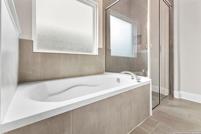 5806 Couble, San Antonio, TX 78253