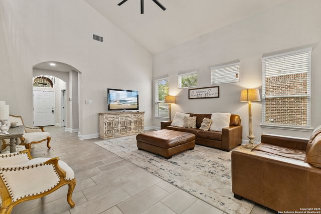 5806 Couble, San Antonio, TX 78253