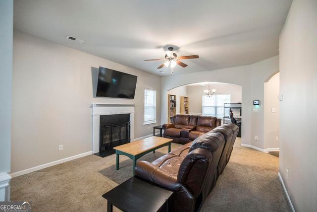 148 Amelia Drive, Byron, GA 31008