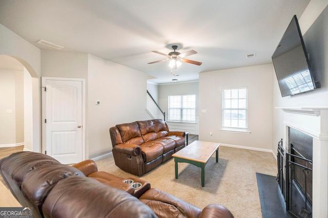 148 Amelia Drive, Byron, GA 31008