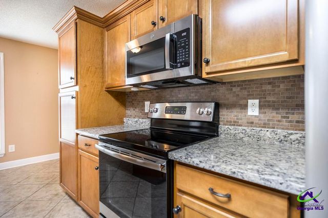 114 Chasen Court, Byron, GA 31008