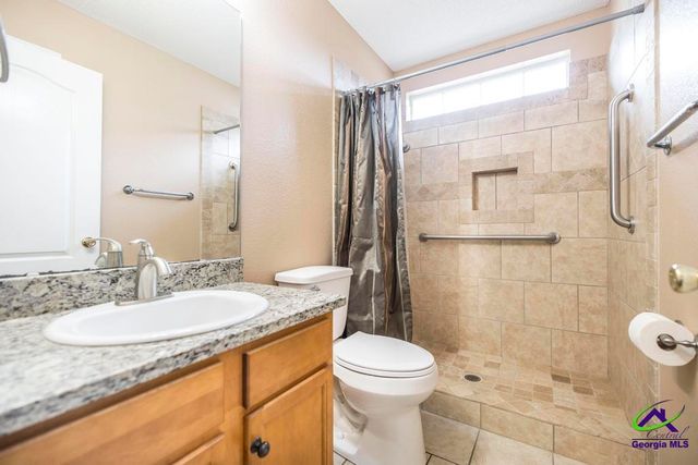 114 Chasen Court, Byron, GA 31008