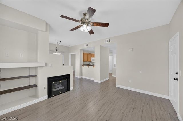8501 West University Avenue 1014, Las Vegas, NV 89147