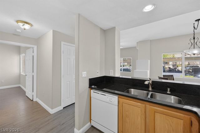 8501 West University Avenue 1014, Las Vegas, NV 89147