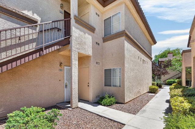 8501 West University Avenue 1014, Las Vegas, NV 89147