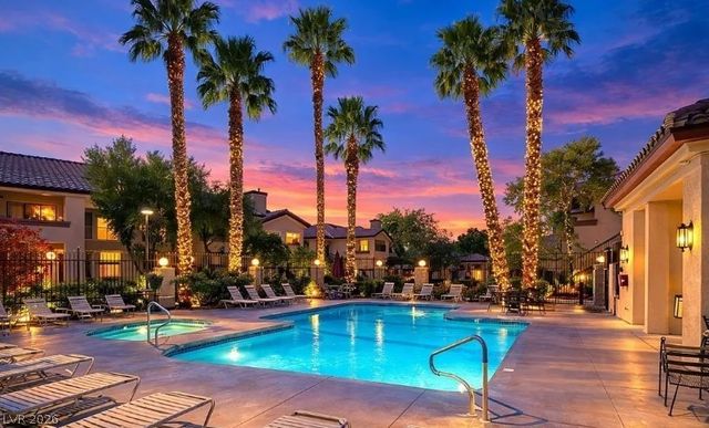 8501 West University Avenue 1014, Las Vegas, NV 89147