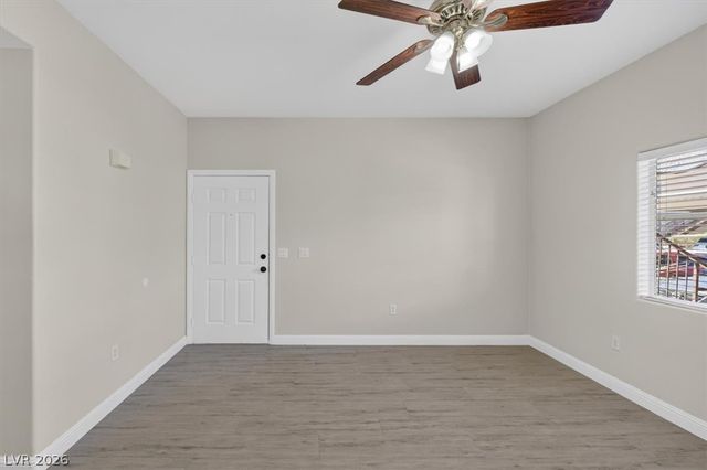 8501 West University Avenue 1014, Las Vegas, NV 89147