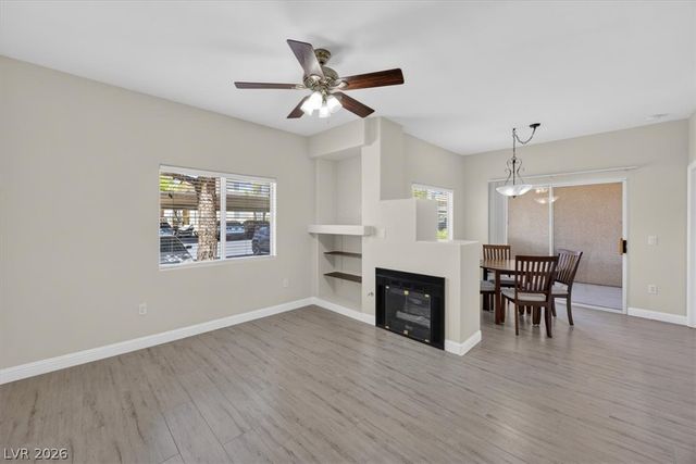 8501 West University Avenue 1014, Las Vegas, NV 89147