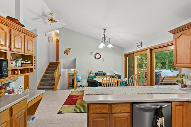 N2040 MAJESTIC PINES CIRCLE, Wautoma, WI 54982