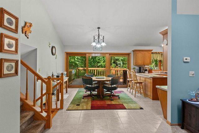 N2040 MAJESTIC PINES CIRCLE, Wautoma, WI 54982