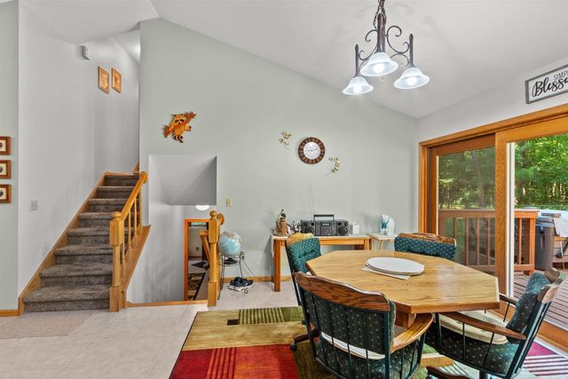 N2040 MAJESTIC PINES CIRCLE, Wautoma, WI 54982