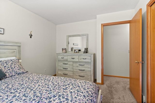 N2040 MAJESTIC PINES CIRCLE, Wautoma, WI 54982