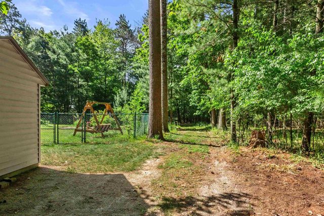 N2040 MAJESTIC PINES CIRCLE, Wautoma, WI 54982