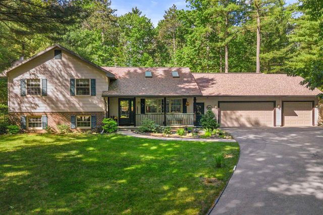 N2040 MAJESTIC PINES CIRCLE, Wautoma, WI 54982