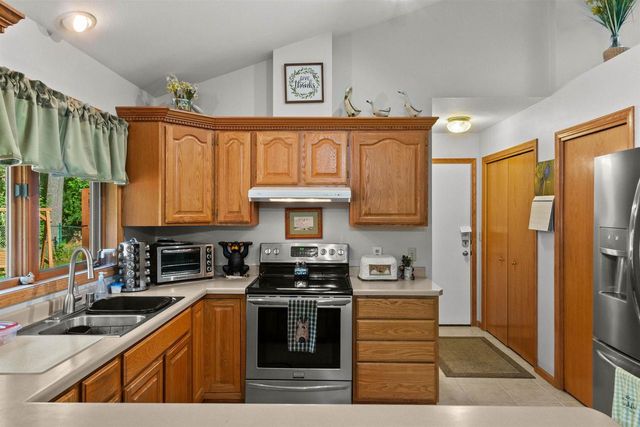 N2040 MAJESTIC PINES CIRCLE, Wautoma, WI 54982