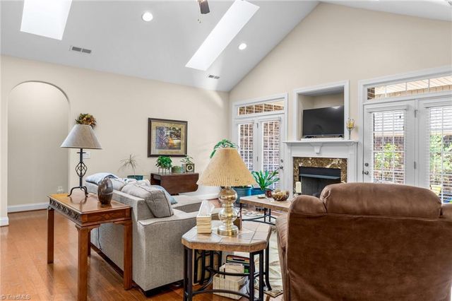 503 Friedberg Village Drive, Winston-salem, NC 27127