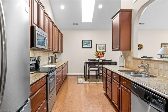 503 Friedberg Village Drive, Winston-salem, NC 27127