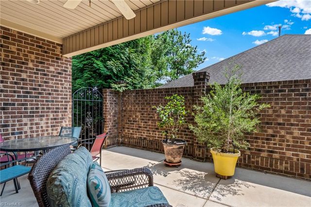 503 Friedberg Village Drive, Winston-salem, NC 27127