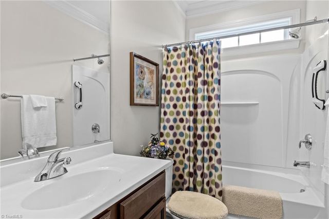 503 Friedberg Village Drive, Winston-salem, NC 27127