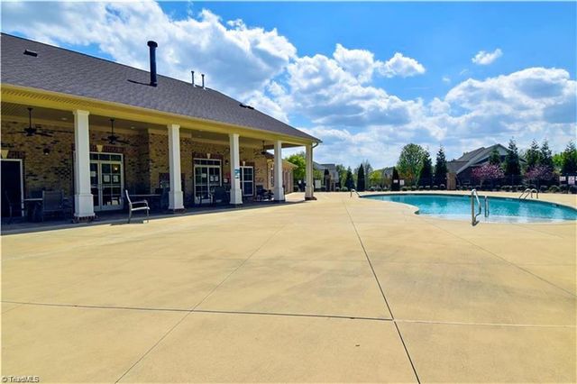 503 Friedberg Village Drive, Winston-salem, NC 27127