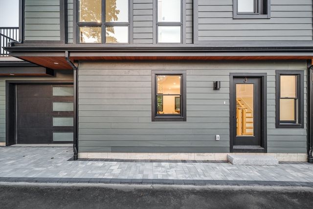 290 Watertown Street 3., Newton, MA 02458