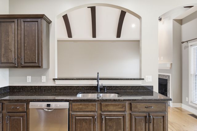 145 Covey Rise Cir, Clarksville, TN 37043