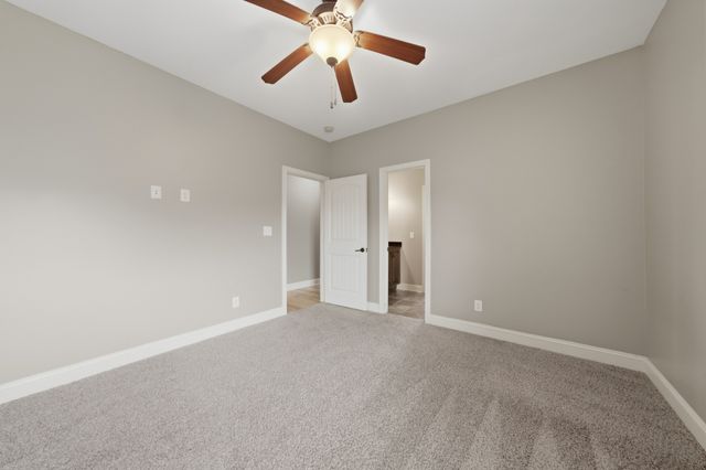145 Covey Rise Cir, Clarksville, TN 37043